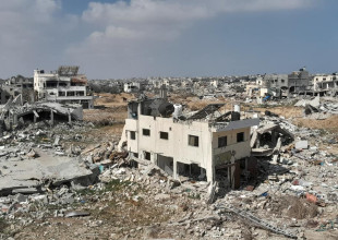 انهيار كامل للبنية التحتية في عبسان الجديدة